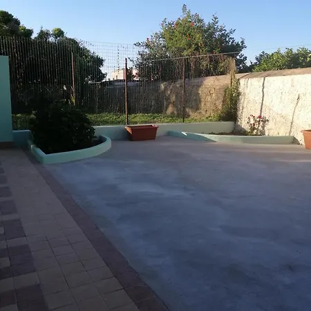 Azzurro Felix Apartment *