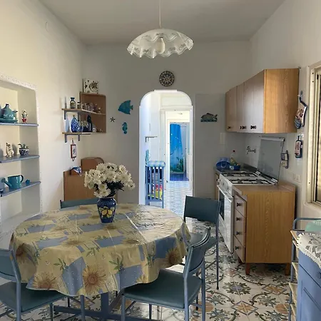 Azzurro Felix Apartment *